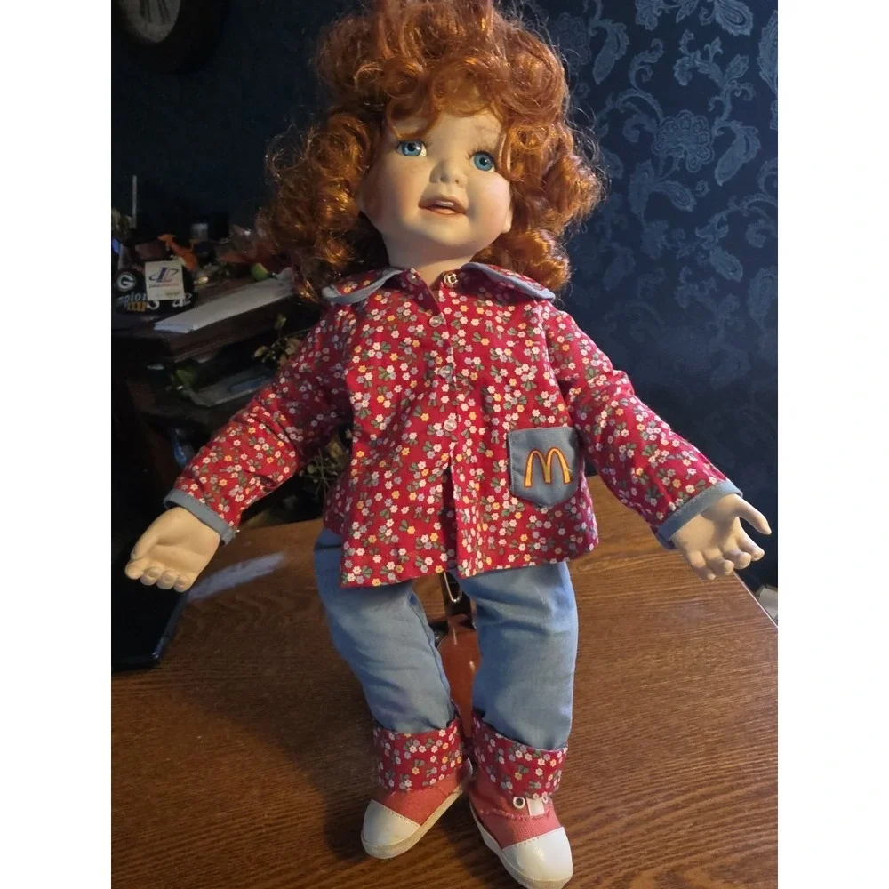Ashton Drake MCDONALDS‎ DOLL 